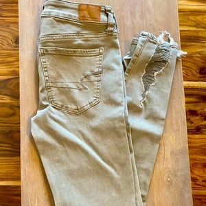 AE Jeans